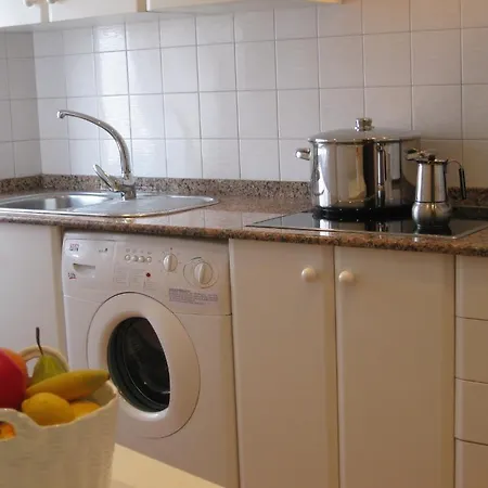 Turisticos Arosa Ogrove *